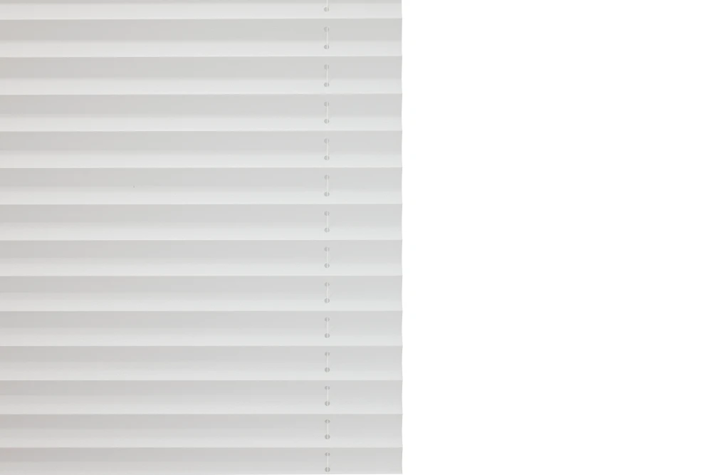 BS Pleated blind – Single-layer, semi-blackout – WHITE (P102) – 2